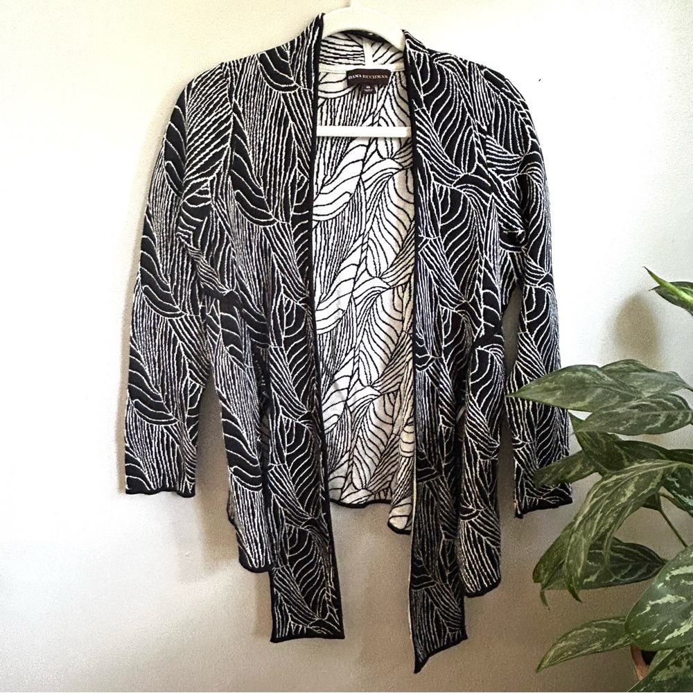Dana Buchman Black and Gray Botanical Abstract Printed Cardigan Sweater